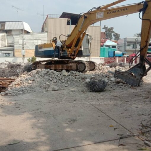 ทุบตึกรื้อถอนฟรีราคาถูก (60) ทุบตึกรื้อถอนฟรีราคาถูก (60)